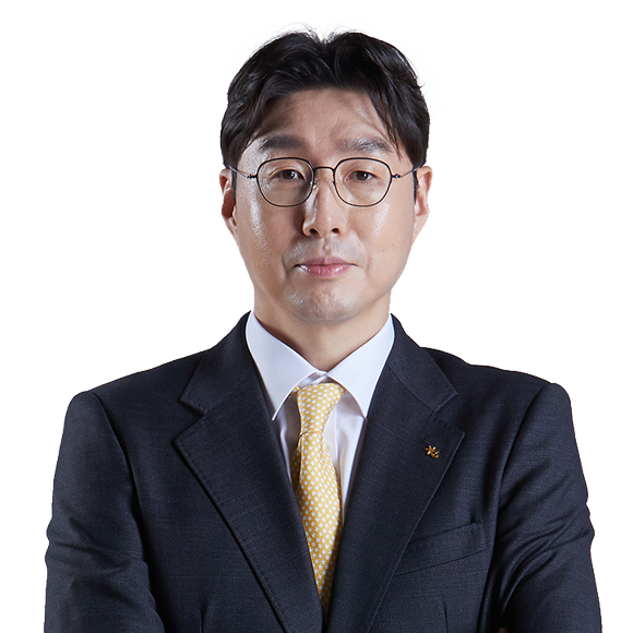 감독 김완수