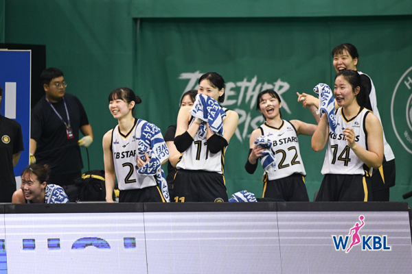 2512220 하나은행 vs KB스타즈