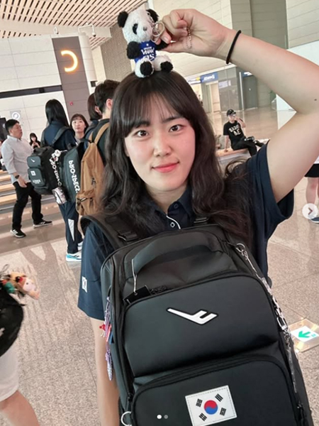 중국으로 향하는 우리 명바오