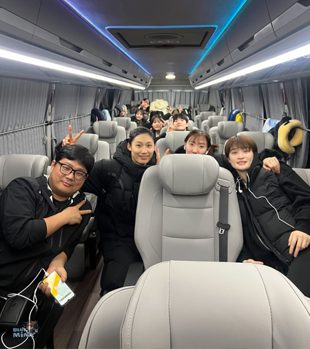 다소 휑하지만 김쌤 포함 승리샷